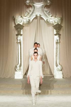 PFW Chanel Runway AM A model walks the runway during the Chanel Haute Couture Fall Winter 2025 2026 show as part of Paris Fashion Week in Paris, France on July 08, 2025. Photo by Aurore Marechal ABACAPRESS.COM Paris France  Copyright: xMarechalxAurore ABACAx