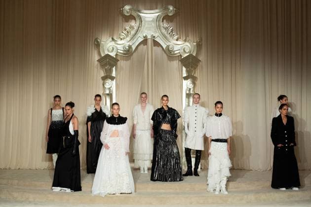 PFW Chanel Runway AM Models walk the runway during the Chanel Haute Couture Fall Winter 2025 2026 show as part of Paris Fashion Week in Paris, France on July 08, 2025. Photo by Aurore Marechal ABACAPRESS.COM Paris France  Copyright: xMarechalxAurore ABACAx
