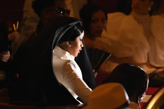 PFW - Cardi B st Stephane Rolland Runway in Paris FA American rapper Cardi B attends the runway for a collection by Stephane Rolland as part of Paris Fashion Week at the Theatre of the Champs-Elysees in Paris, on July 8, 2025. Photo by Firas Abdullah ABACAPRESS.COM Paris Ile-de-France France  Copyright: xAbdullahxFiras ABACAx