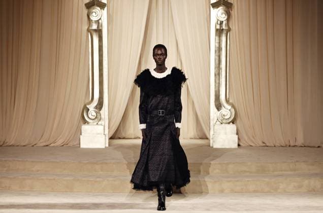 (250708) -- PARIS, July 8, 2025 -- A model presents a creation from the haute couture Fall-Winter 2025 2026 collections by French fashion house Chanel during the Paris Haute Couture Week, in Paris, France, on July 8, 2025. ) FRANCE-PARIS-HAUTE COUTURE WEEK-CHANEL GaoxJing 