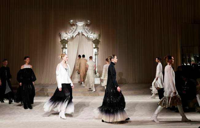 (250708) -- PARIS, July 8, 2025 -- Models present creations from the haute couture Fall-Winter 2025 2026 collections by French fashion house Chanel during the Paris Haute Couture Week, in Paris, France, on July 8, 2025. ) FRANCE-PARIS-HAUTE COUTURE WEEK-CHANEL GaoxJing 