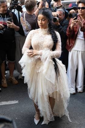 PFW ASHI Outside Arrivals NB Cardi B arriving at the ASHI show as part of Haute Couture Fashion Week on July 08, 2025 in Paris, France. Photo by Nasser Berzane ABACAPRESS.COM Paris France  Copyright: xBerzanexNasser ABACAx