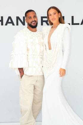 Slimane et Vitaa au photocall du défilé Stéphane Rolland Collection Haute Couture Automne Hiver 2025 2026 lors de la Fashion Week de Paris PFW au théâtre des Champs Élysées, à Paris, France, le 8 juillet 2025 Bertrand Rindoff Bestimage Photocall at the Stéphane Rolland Fall Winter 2025 2026 Haute Couture Collection show during Paris Fashion Week PFW at the Théâtre des Champs Élysées in Paris, France, on July 8, 2025 Paris France  Copyright: xBERTRANDxRINDOFFxPETROFFx xBESTIMAGExBERTRANDxRINDOFFxPETROFFx xBESTIMAGEx