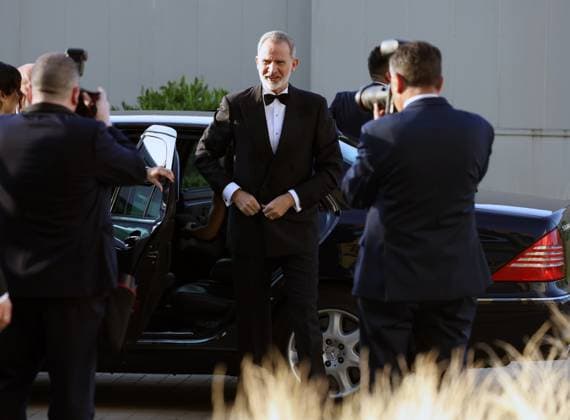 The King and Queen of Spain preside over the presentation of the 105th edition of the ABC Mariano de Cavia, Luca de Tena and Mingote Journalism Awards King Felipe and Queen Letizia attend the presentation of the ABC Mariano de Cavia, Luca de Tena and Mingote Journalism Awards, on July 8, 2025, in Madrid Spain In this edition of the ABC Journalism Awards, Mariano de Cavia to Jorge Fernández Díaz, Luca de Tena to Carlos Alsina and Mingote to Txema Rodríguez PERIODISM AWARDS GENTE José Madrid Madrid Spain  Copyright: xJosÃ xRuizx 6847277