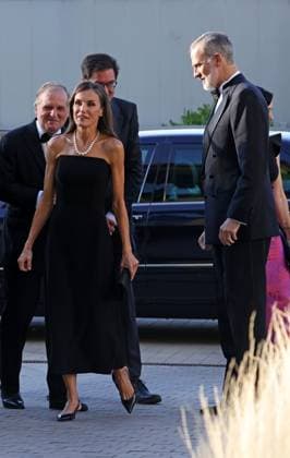 The King and Queen of Spain preside over the presentation of the 105th edition of the ABC Mariano de Cavia, Luca de Tena and Mingote Journalism Awards King Felipe and Queen Letizia attend the presentation of the ABC Mariano de Cavia, Luca de Tena and Mingote Journalism Awards, on July 8, 2025, in Madrid Spain In this edition of the ABC Journalism Awards, Mariano de Cavia to Jorge Fernández Díaz, Luca de Tena to Carlos Alsina and Mingote to Txema Rodríguez PERIODISM AWARDS GENTE José Madrid Madrid Spain  Copyright: xJosÃ xRuizx 6847281