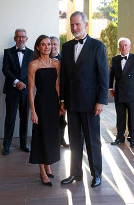 The King and Queen of Spain preside over the presentation of the 105th edition of the ABC Mariano de Cavia, Luca de Tena and Mingote Journalism Awards King Felipe and Queen Letizia attend the presentation of the ABC Mariano de Cavia, Luca de Tena and Mingote Journalism Awards, on July 8, 2025, in Madrid Spain In this edition of the ABC Journalism Awards, Mariano de Cavia to Jorge Fernández Díaz, Luca de Tena to Carlos Alsina and Mingote to Txema Rodríguez PERIODISM AWARDS GENTE José Madrid Madrid Spain  Copyright: xJosÃ xRuizx 6847289