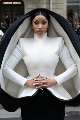 PFW - Stephane Rolland Outside Arrivals Cardi B attends the Stéphane Rolland Haute Couture Fall Winter 2025 2026 show as part of Paris Fashion Week on July 08, 2025 in Paris, France. Photo by Laurent Zabulon ABACAPRESS.COM Paris France  Copyright: xZabulonxLaurent ABACAx