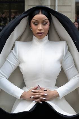 PFW - Stephane Rolland Outside Arrivals Cardi B attends the Stéphane Rolland Haute Couture Fall Winter 2025 2026 show as part of Paris Fashion Week on July 08, 2025 in Paris, France. Photo by Laurent Zabulon ABACAPRESS.COM Paris France  Copyright: xZabulonxLaurent ABACAx