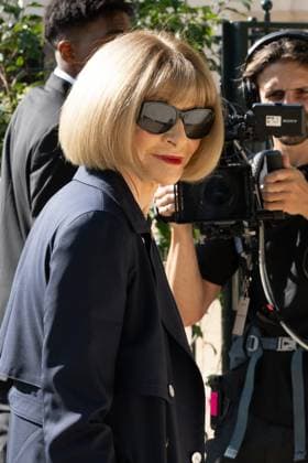 PFW - Chanel Outside Arrivals Anna Wintour attends the Chanel Haute Couture Fall Winter 2025 2026 show as part of Paris Fashion Week on July 08, 2025 in Paris, France. Photo by Laurent Zabulon ABACAPRESS.COM Paris France  Copyright: xZabulonxLaurent ABACAx