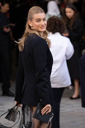 PFW - Georgio Armani Outside Arrivals A guest attends the Georgio Armani Haute Couture Fall Winter 2025 2026 show as part of Paris Fashion Week on July 08, 2025 in Paris, France. Photo by Laurent Zabulon ABACAPRESS.COM Paris France  Copyright: xZabulonxLaurent ABACAx