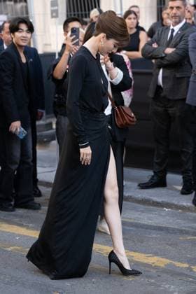 PFW - Georgio Armani Outside Arrivals Karena Ng attends the Georgio Armani Haute Couture Fall Winter 2025 2026 show as part of Paris Fashion Week on July 08, 2025 in Paris, France. Photo by Laurent Zabulon ABACAPRESS.COM Paris France  Copyright: xZabulonxLaurent ABACAx