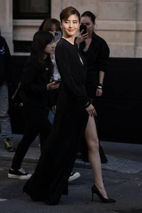 PFW - Georgio Armani Outside Arrivals Karena Ng attends the Georgio Armani Haute Couture Fall Winter 2025 2026 show as part of Paris Fashion Week on July 08, 2025 in Paris, France. Photo by Laurent Zabulon ABACAPRESS.COM Paris France  Copyright: xZabulonxLaurent ABACAx