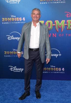 Zombies 4 Dawn of the Vampires Premiere - Los Angeles, USA LOS ANGELES, USA. July 08, 2025: Paul Hoen at the premiere for Disney s Zombies 4: Dawn of the Vampires . Los Angeles CA USA  Copyright: xPaulxSmith Featureflashx