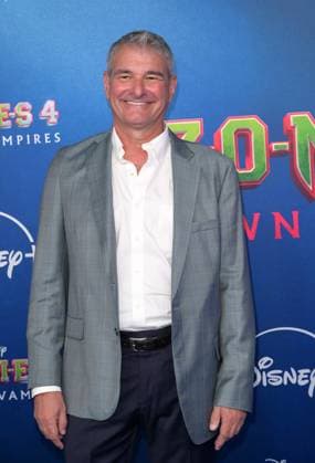 Zombies 4 Dawn of the Vampires Premiere - Los Angeles, USA LOS ANGELES, USA. July 08, 2025: Paul Hoen at the premiere for Disney s Zombies 4: Dawn of the Vampires . Los Angeles CA USA  Copyright: xPaulxSmith Featureflashx