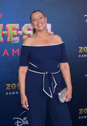 Zombies 4 Dawn of the Vampires Premiere - Los Angeles, USA LOS ANGELES, USA. July 08, 2025: Camryn Manheim at the premiere for Disney s Zombies 4: Dawn of the Vampires . Los Angeles CA USA  Copyright: xPaulxSmith Featureflashx