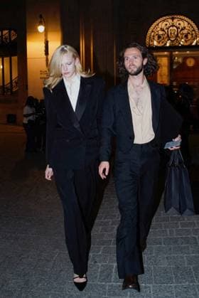 Alex Consani leaving Yves Saint Laurents Le vestiaire des parfums dinner in Paris during Fashion Week on 8 July 2025 Jack Bussat Bestimage Yves Saint Laurent s Le vestiaire des parfums dinner in Paris during Fashion Week on 8 July 2025 Paris France  Copyright: xJackxBussatx xBestimagexJackxBussatx xBestimagex