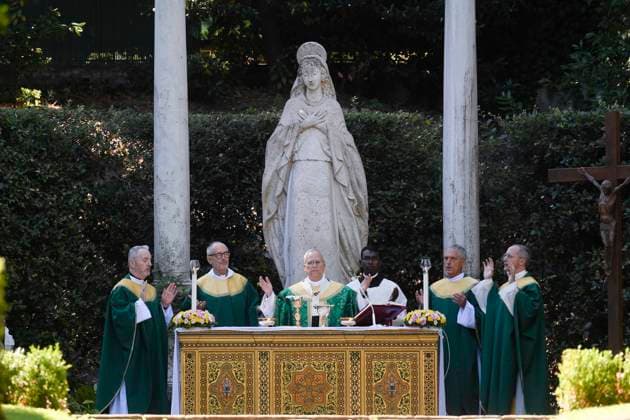 ITALY - POPE LEO XIV P CELEBRATES HOLY MASS FOR THE CUSTODY OF CREATION - PONTIFICAL VILLAS OF CASTEL GANDOLFO - BORGO LAUDATO SI - 2025 7 9 Italy, Castel Gandolfo , Vatican, 2025 7 9 .Pope Leo XIV celebrates Holy Mass for the Custody of Creation - Pontifical Villas of Castel Gandolfo - Borgo Laudato EDITORIAL USE ONLY - NO BOOKS Copyright: xVATICANxMEDIAx