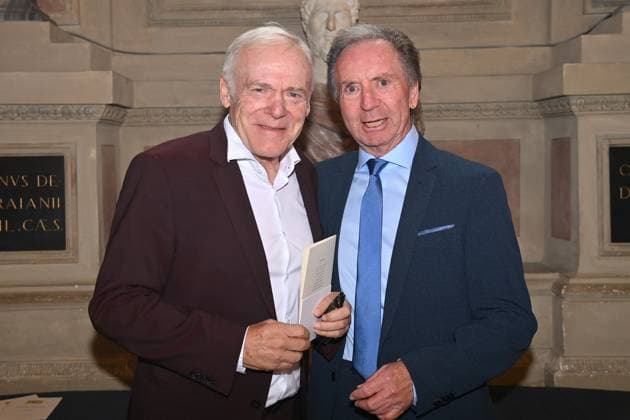 from left Hermann GERLAND, Gerd RUBENBAUER sports presenter, award of the Bavarian Order of Merit in the Antiquariat of the Residenz in Munich on 09 07 2025