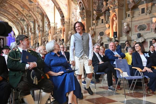 Juergen DREWS Saenger,Musician , Award of the Bavarian Order of Merit in the Antiquariat of the Residenz in Munich on 09 07 2025