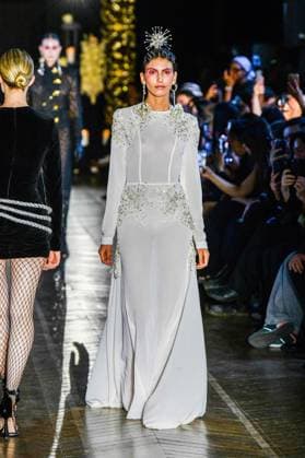 PFW - Juana Martin Runway A model walks the runway during the Juana Martin Haute Couture Fall Winter 2025 2026 show as part of Paris Fashion Week on July 08, 2025 in Paris, France. Photo by Shootpix ABACAPRESS.COM Paris France  Copyright: xShootpix ABACAx