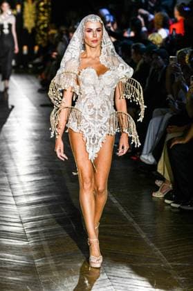 PFW - Juana Martin Runway A model walks the runway during the Juana Martin Haute Couture Fall Winter 2025 2026 show as part of Paris Fashion Week on July 08, 2025 in Paris, France. Photo by Shootpix ABACAPRESS.COM Paris France  Copyright: xShootpix ABACAx