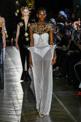 PFW - Juana Martin Runway A model walks the runway during the Juana Martin Haute Couture Fall Winter 2025 2026 show as part of Paris Fashion Week on July 08, 2025 in Paris, France. Photo by Shootpix ABACAPRESS.COM Paris France  Copyright: xShootpix ABACAx