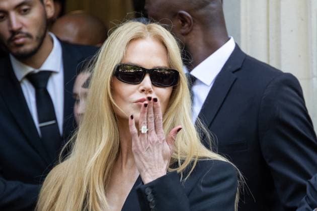 PFW Balenciaga Outside Arrivals NB Nicole Kidman arriving at the Balenciaga show as part of Haute Couture Fashion Week on July 09, 2025 in Paris, France. Photo by Nasser Berzane ABACAPRESS.COM Paris France  Copyright: xBerzanexNasser ABACAx