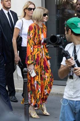 PFW Balenciaga Outside Arrivals NB Anna Wintour arriving at the Balenciaga show as part of Haute Couture Fashion Week on July 09, 2025 in Paris, France. Photo by Nasser Berzane ABACAPRESS.COM Paris France  Copyright: xBerzanexNasser ABACAx