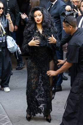 PFW Balenciaga Outside Arrivals NB Cardi B arriving at the Balenciaga show as part of Haute Couture Fashion Week on July 09, 2025 in Paris, France. Photo by Nasser Berzane ABACAPRESS.COM Paris France  Copyright: xBerzanexNasser ABACAx