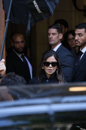 Lauren Sanchez Arrivals at Balenciaga Collection Haute Couture Fall Winter 2025 2026 fashion show during Paris Fashion Week PFW , on July 9th, 2025 Denis Guignebourg Bestimage Celebrities at Balenciaga Collection fashion show, during Paris Fashion Week, on July 9th, 2025 Paris France  Copyright: xDenisxGuignebourgx xBestimagexDenisxGuignebourgx xBestimagex
