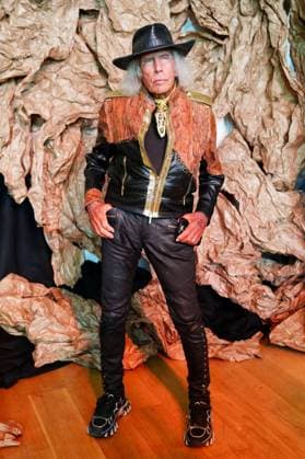James Goldstein au front row au défilé Franck Sorbier Collection Haute Couture Automne Hiver 2025 2026 lors de la Fashion Week de Paris PFW , au Pavillon Cambon, à Paris, France, le 9 juillet 2025 Anne Sophie Guebey Bestimage Front row at the Franck Sorbier Haute Couture Fall Winter 2025 2026 Collection show during Paris Fashion Week PFW , at Pavillon Cambon, in Paris, France, on July 9, 2025 Anne Sophie Guebey Bestimage Paris France  Copyright: xAnne-SophiexGuebeyx xBestimagexAnne-SophiexGuebeyx xBestimagex