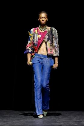 Défilé RVDK Ronald Van Der KempCollection Haute Couture Automne Hiver 2025 2026 lors de la Fashion Week de Paris PFW , France, le 8 juillet 2025 Runway during the RVDK Ronald Van Der Kemp Haute Couture Fall Winter 2025 2026 show as part of Paris Fashion Week on July 08, 2025 in Paris, France Paris France  Copyright: xAgencex xBestimagexAgencex xBestimagex