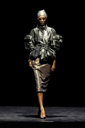 Défilé RVDK Ronald Van Der KempCollection Haute Couture Automne Hiver 2025 2026 lors de la Fashion Week de Paris PFW , France, le 8 juillet 2025 Runway during the RVDK Ronald Van Der Kemp Haute Couture Fall Winter 2025 2026 show as part of Paris Fashion Week on July 08, 2025 in Paris, France Paris France  Copyright: xAgencex xBestimagexAgencex xBestimagex