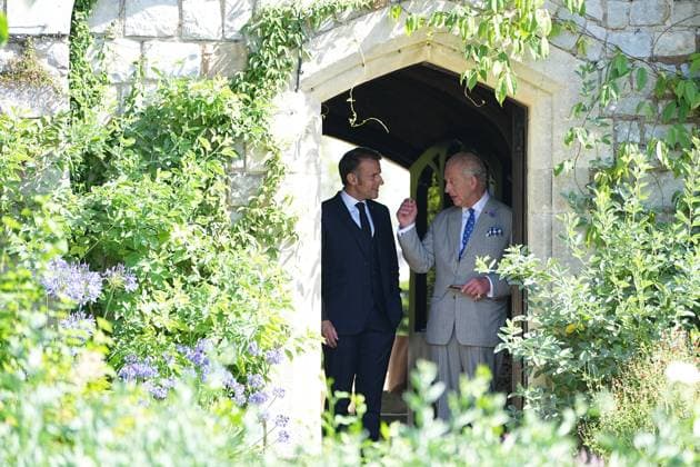 Entertainment Themen der Woche KW28 . 09 07 2025. Windsor, United Kingdom. King Charles III and French President Emmanuel Macron during a visit at the Windsor Castle Gardens on the second day of the French State Visit to the UK.  xPoolx xi-Imagesx IIM-26090-0038