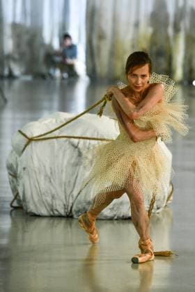 PFW - Anatomy Of Identity By Lever Runway A model walks the runway during the Anatomy Of Identity By Lever Couture Haute Couture Fall Winter 2025 2026 show as part of Paris Fashion Week at Palais de Tokyo on July 09, 2025 in Paris, France. Photo by Shootpix ABACAPRESS.COM Paris France  Copyright: xShootpix ABACAx