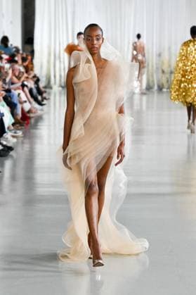 PFW - Anatomy Of Identity By Lever Runway A model walks the runway during the Anatomy Of Identity By Lever Couture Haute Couture Fall Winter 2025 2026 show as part of Paris Fashion Week at Palais de Tokyo on July 09, 2025 in Paris, France. Photo by Shootpix ABACAPRESS.COM Paris France  Copyright: xShootpix ABACAx
