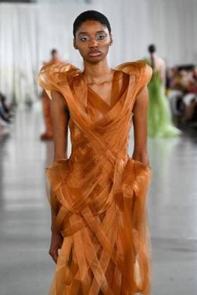 PFW - Anatomy Of Identity By Lever Runway A model walks the runway during the Anatomy Of Identity By Lever Couture Haute Couture Fall Winter 2025 2026 show as part of Paris Fashion Week at Palais de Tokyo on July 09, 2025 in Paris, France. Photo by Shootpix ABACAPRESS.COM Paris France  Copyright: xShootpix ABACAx