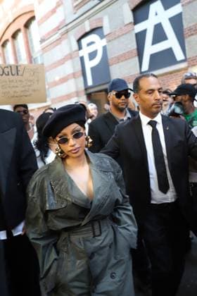 Cardi B arrives at the Maison Margiela Fall Winter 2025 2026 Haute Couture Collection show during Paris Fashion Week PFW at Centquatre in Paris, France, on July 9, 2025 Yoann Ouahcene Bestimage Cardi B arrives at the Maison Margiela Fall Winter 2025 2026 Haute Couture Collection show during Paris Fashion Week PFW at Centquatre in Paris, France, on July 9, 2025 Paris France  Copyright: xYoannxOuahcenex xBestimagexYoannxOuahcenex xBestimagex