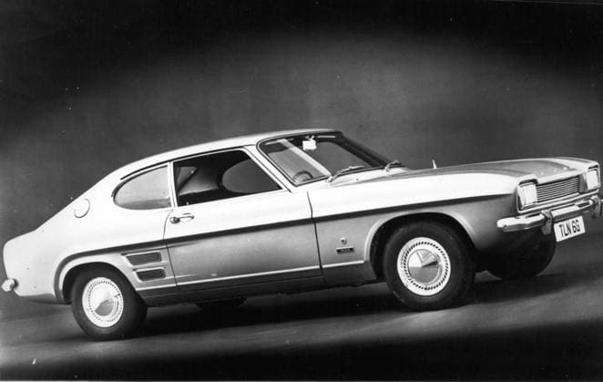 Auto Autoteile Motoren Reifen Transport Fahrzeuge 1. Januar 1969 - Der neue Ford Capri. Das Foto zeigt den 1600 ccm Ford Capri, der Anfang nächsten Monats in Großbritannien erhältlich sein wird. Er kostet ab 936, inklusive 219 Steuern, und hat eine Höchstgeschwindigkeit von 93 mph *** Car Car parts Motors Tyres Transport Vehicles 1 January 1969 the New Ford Capri the Photo shows the 1600 cc Ford Capri, the Start next Month in Great Britain available its will he costs from 936, including 219 Taxes, and has a Maximum speed from 93 MPH  Copyright: xUnitedxArchivesx xkpaxKeystonex 19690101_baf_k09_188