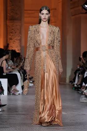 (250710) -- PARIS, July 10, 2025 -- A model presents a creation from the haute couture Fall-Winter 2025 2026 collections by Zuhair Murad during the Paris Haute Couture Week, in Paris, France, on July 9, 2025. (MeetEurope Handout via Xinhua) FRANCE-PARIS-HAUTE COUTURE-FASHION SHOW-ZUHAIR MURAD MxEetEuropegaojing 
