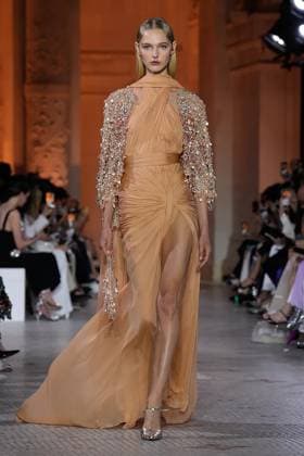 (250710) -- PARIS, July 10, 2025 -- A model presents a creation from the haute couture Fall-Winter 2025 2026 collections by Zuhair Murad during the Paris Haute Couture Week, in Paris, France, on July 9, 2025. (MeetEurope Handout via Xinhua) FRANCE-PARIS-HAUTE COUTURE-FASHION SHOW-ZUHAIR MURAD MxEetEuropegaojing 