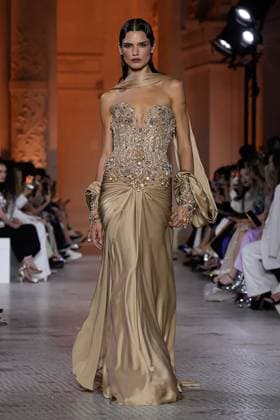 (250710) -- PARIS, July 10, 2025 -- A model presents a creation from the haute couture Fall-Winter 2025 2026 collections by Zuhair Murad during the Paris Haute Couture Week, in Paris, France, on July 9, 2025. (MeetEurope Handout via Xinhua) FRANCE-PARIS-HAUTE COUTURE-FASHION SHOW-ZUHAIR MURAD MxEetEuropegaojing 