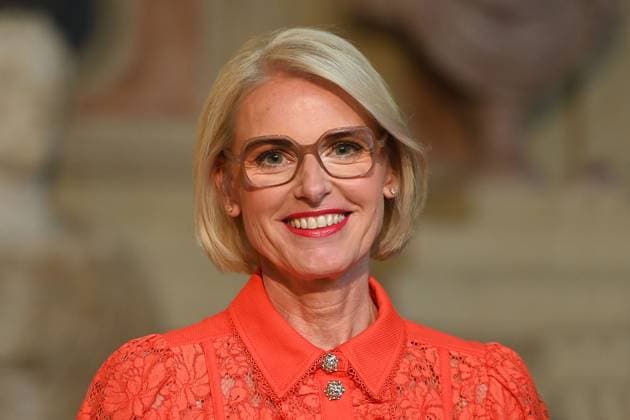 Tanja MAY picture boss, single picture, cropped single motif, portrait, portrait, portrait award Bavarian Order of Merit in the Antiquariat of the Residence in Munich on 09 07 2025