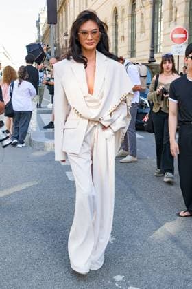 PFW - Zuhair Murad Outside Arrivals Pia Wurtzbach attends the Zuhair Murad Haute Couture Fall Winter 2025 2026 show as part of Paris Fashion Week on July 09, 2025 in Paris, France. Photo by Laurent Zabulon ABACAPRESS.COM Paris France  Copyright: xZabulonxLaurent ABACAx