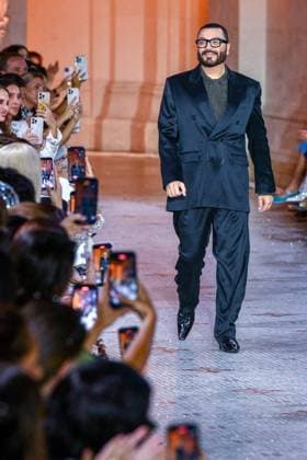 PFW - Zuhair Murad Runway Fashion designer Zuhair Murad walks the runway during the Zuhair Murad Haute Couture Fall Winter 2025 2026 show as part of Paris Fashion Week on July 09, 2025 in Paris, France. Photo by Shootpix ABACAPRESS.COM Paris France  Copyright: xShootpix ABACAx