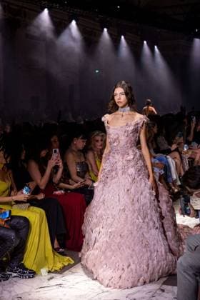 PFW - Elie Saab Runway A model walks the runway at the Elie Saab Haute Couture Fall Winter 2025-2026 show, as part of Paris Fashion Week in Paris, France on July 9, 2025. Photo by Ammar Abd Rabbo ABACAPRESS.COM Paris France  Copyright: xAbdxRabboxAmmar ABACAx