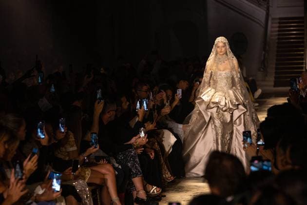 PFW - Elie Saab Runway A model walks the runway at the Elie Saab Haute Couture Fall Winter 2025-2026 show, as part of Paris Fashion Week in Paris, France on July 9, 2025. Photo by Ammar Abd Rabbo ABACAPRESS.COM Paris France  Copyright: xAbdxRabboxAmmar ABACAx