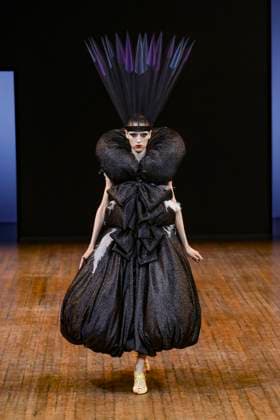 Viktor and Rolf Haute Couture Fall Winter 2025 2026 Collection show during Paris Fashion Week, July 9th, 2025 Viktor and Rolf Fashion Show Haute Couture Fall Winter 2025 2026 Collection , during Paris Fashion Week June 9th, 2025 Paris France  Copyright: xAgencex xBestimagexAgencex xBestimagex