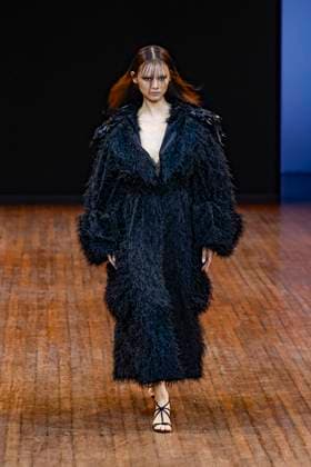 Viktor and Rolf Haute Couture Fall Winter 2025 2026 Collection show during Paris Fashion Week, July 9th, 2025 Viktor and Rolf Fashion Show Haute Couture Fall Winter 2025 2026 Collection , during Paris Fashion Week June 9th, 2025 Paris France  Copyright: xAgencex xBestimagexAgencex xBestimagex