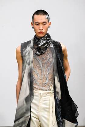 Yuima Nakazato Fashion Show Haute Couture Fall Winter 2025 2026 Collection during Paris Fashion Week, July 9th, 2025 Yuima Nakazato Fashion Show Haute Couture Fall Winter 2025 2026 Collection , during Paris Fashion Week June 9th, 2025 Paris France  Copyright: xAgencex xBestimagexAgencex xBestimagex